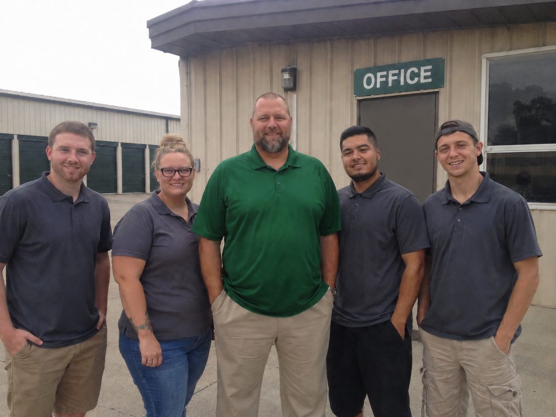 Pest control professionals in North Little Rock, AR